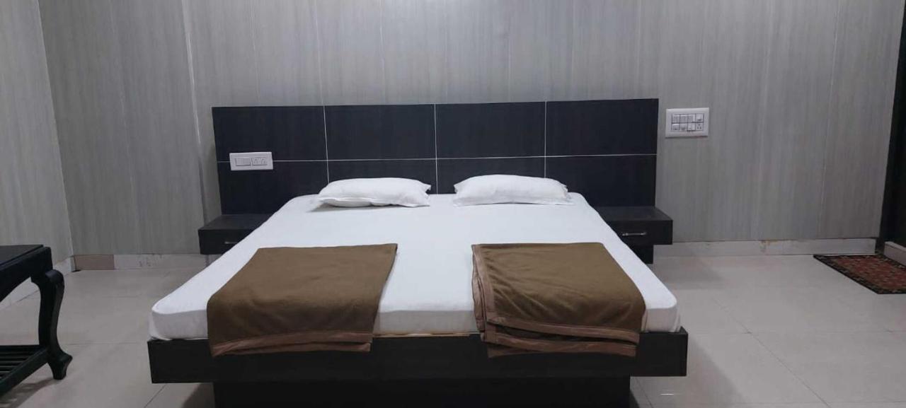 Staymaker Siddeshwara Comforts Harihar Exterior foto