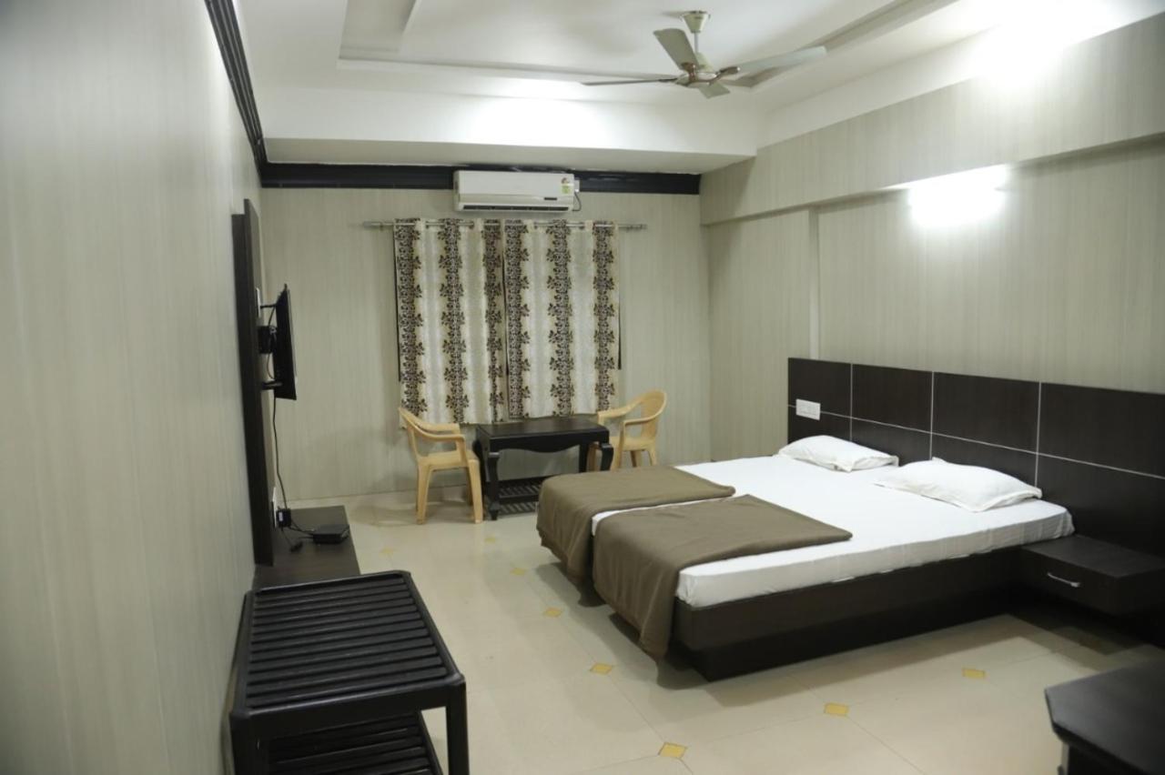 Staymaker Siddeshwara Comforts Harihar Exterior foto