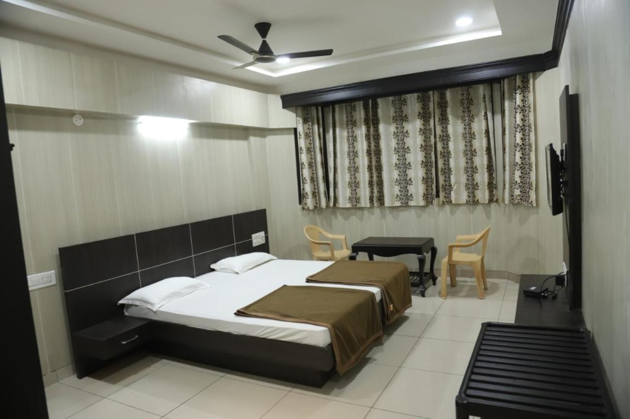 Staymaker Siddeshwara Comforts Harihar Exterior foto